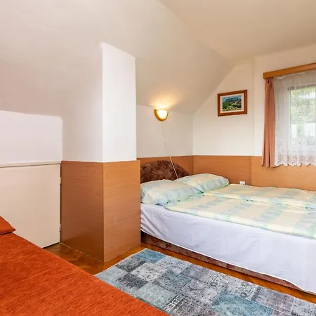 Kopacsi By Interhome Badacsonyörs